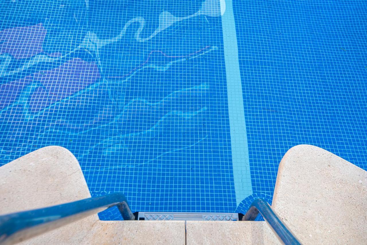 Apartamento Alef Lejlighed Torremolinos Eksteriør billede